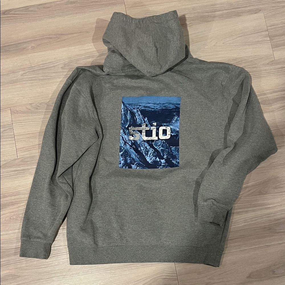 Stio Charcoal Gray Men's Hoodie